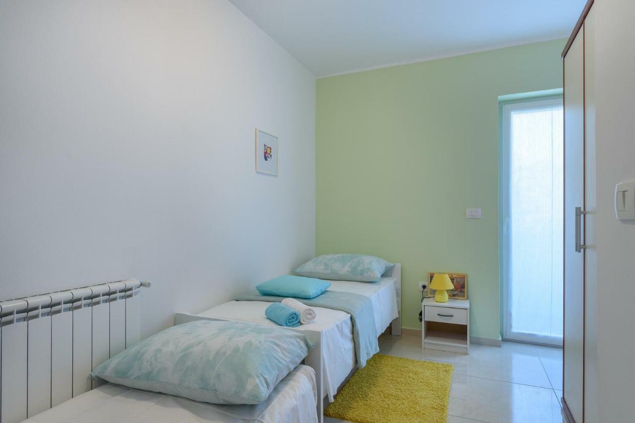 Apartment Perusko Pula Zewnętrze zdjęcie
