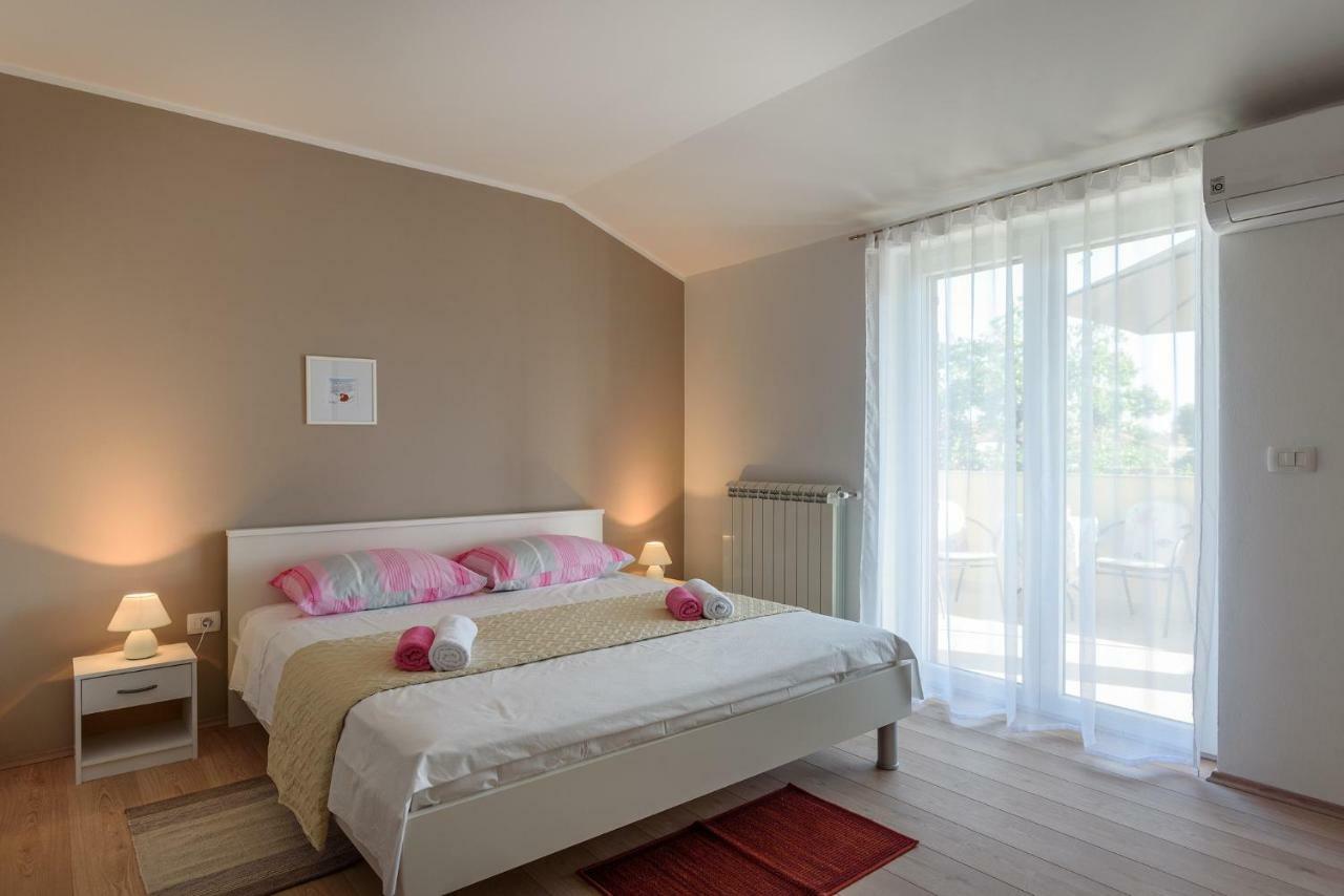 Apartment Perusko Pula Zewnętrze zdjęcie